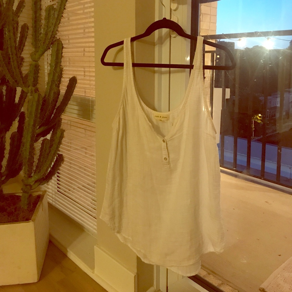 White Cloth & Stone tank