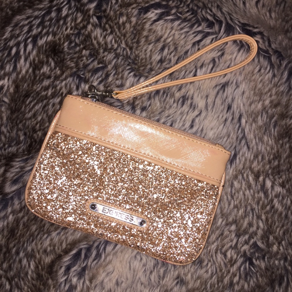 EXPRESS hand bag/black bulky STEVE MADDEN wallet
