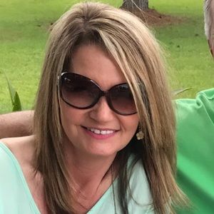 Meet your Posher, Sonia