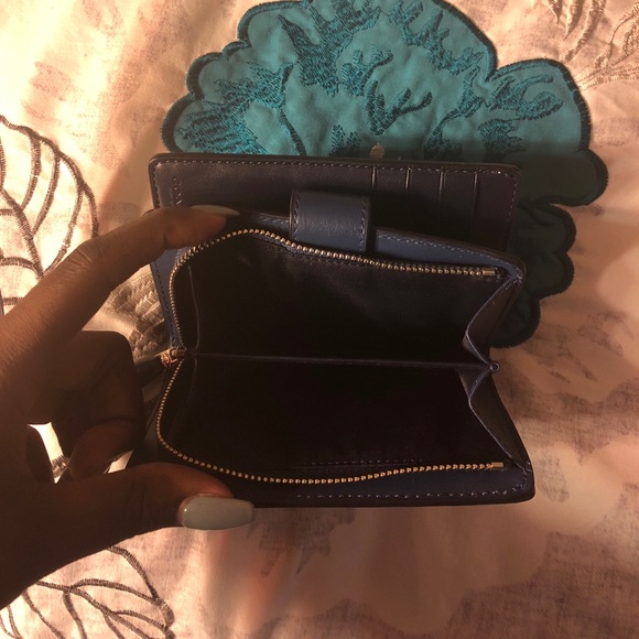 Coach Set - Picture 4 of 8