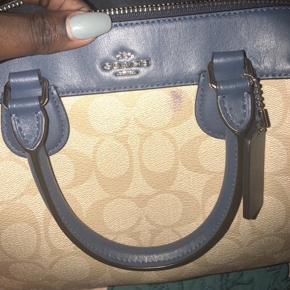 Coach Set - Picture 7 of 8