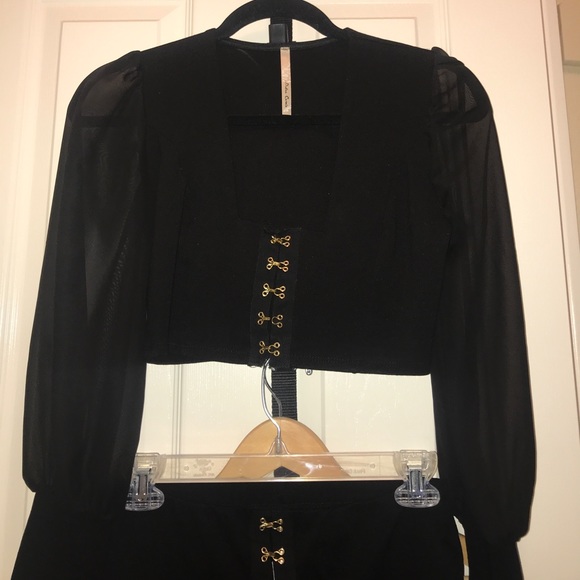 Black two piece set - Picture 2 of 4