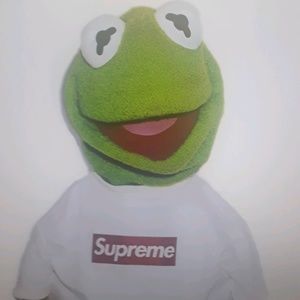 Meet your Posher, Christian