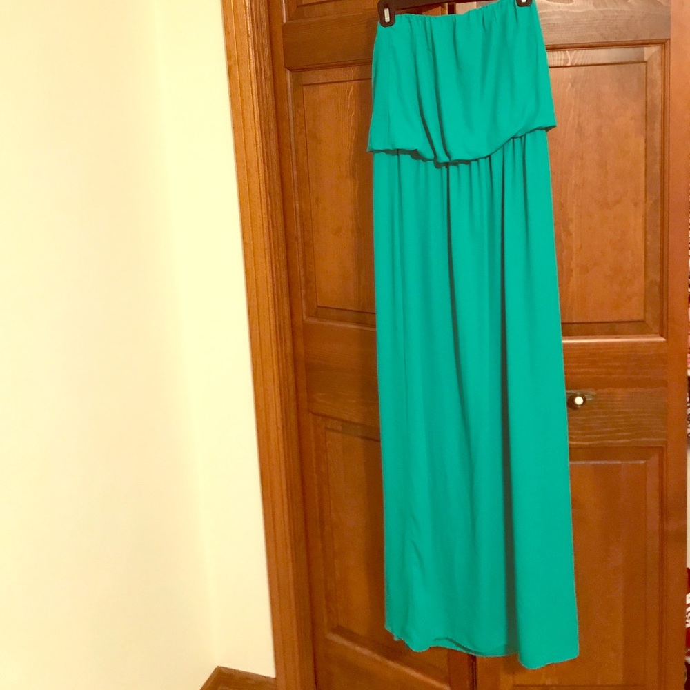 Express Maxi Dress