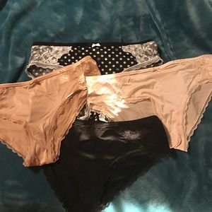 4 pair of VS Panties