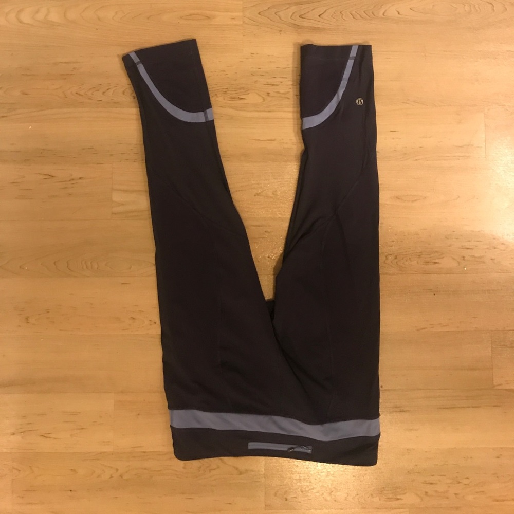 Lulu Lemon crop purple leggings