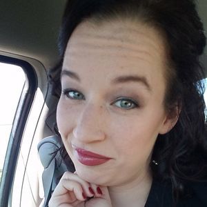 Meet your Posher, Delaina