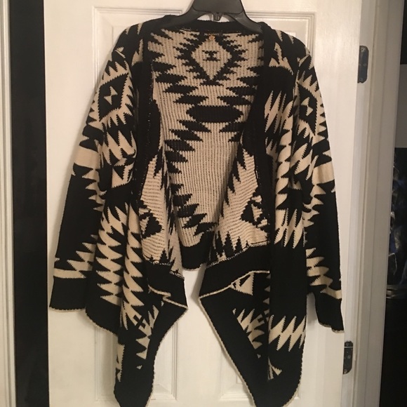 CardigAn sweater opened front😍 - Picture 1 of 2