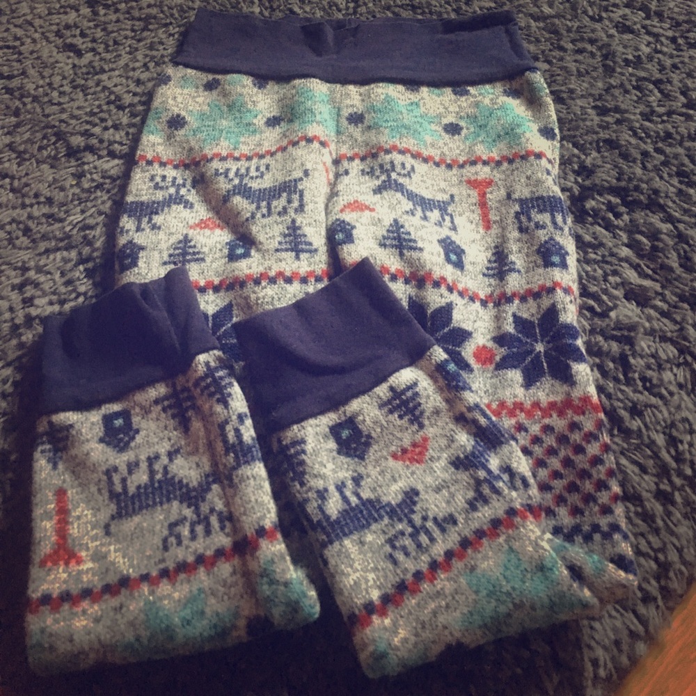 Boy/Girl size 2T Christmas Leggings