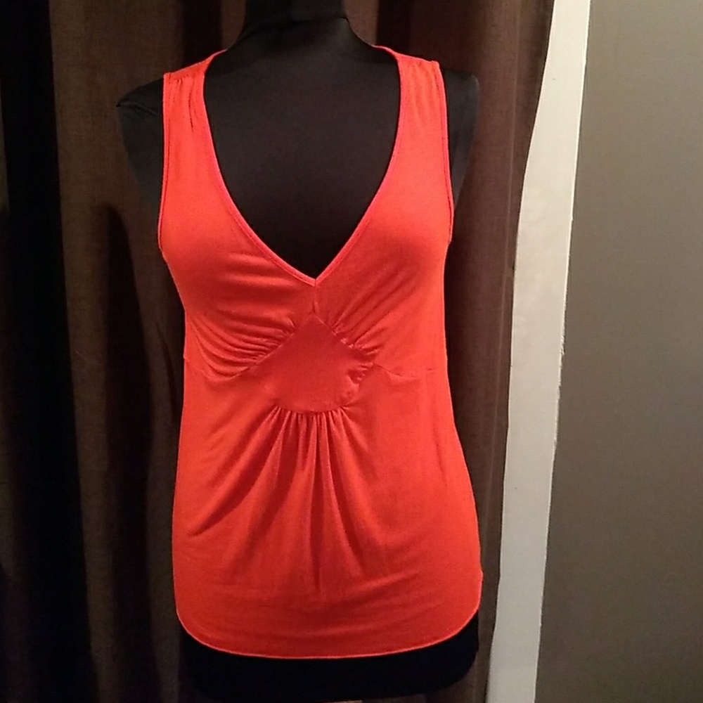 Banana republic red v-neck sleeveless tank