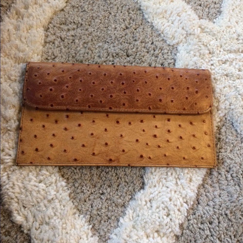 Leather travel wallet
