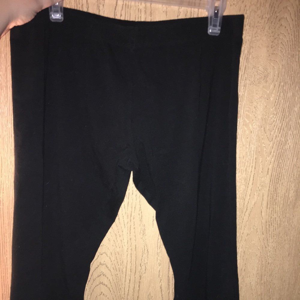 Black leggings