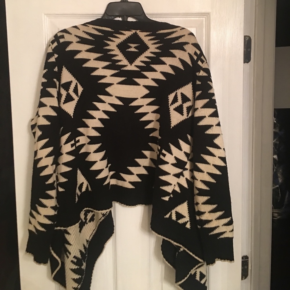 CardigAn sweater opened front😍 - Picture 3 of 3