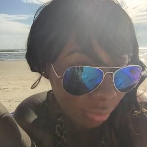 Meet your Posher, Beniesha