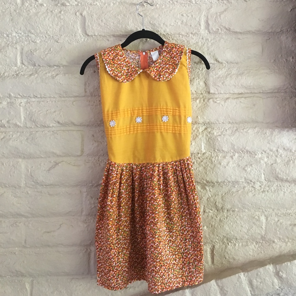 vintage mod floral 60s 70s peter pan mini dress