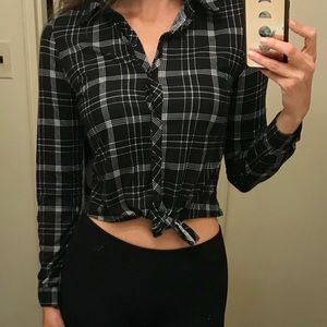 Plaid Crop Tie Flannel