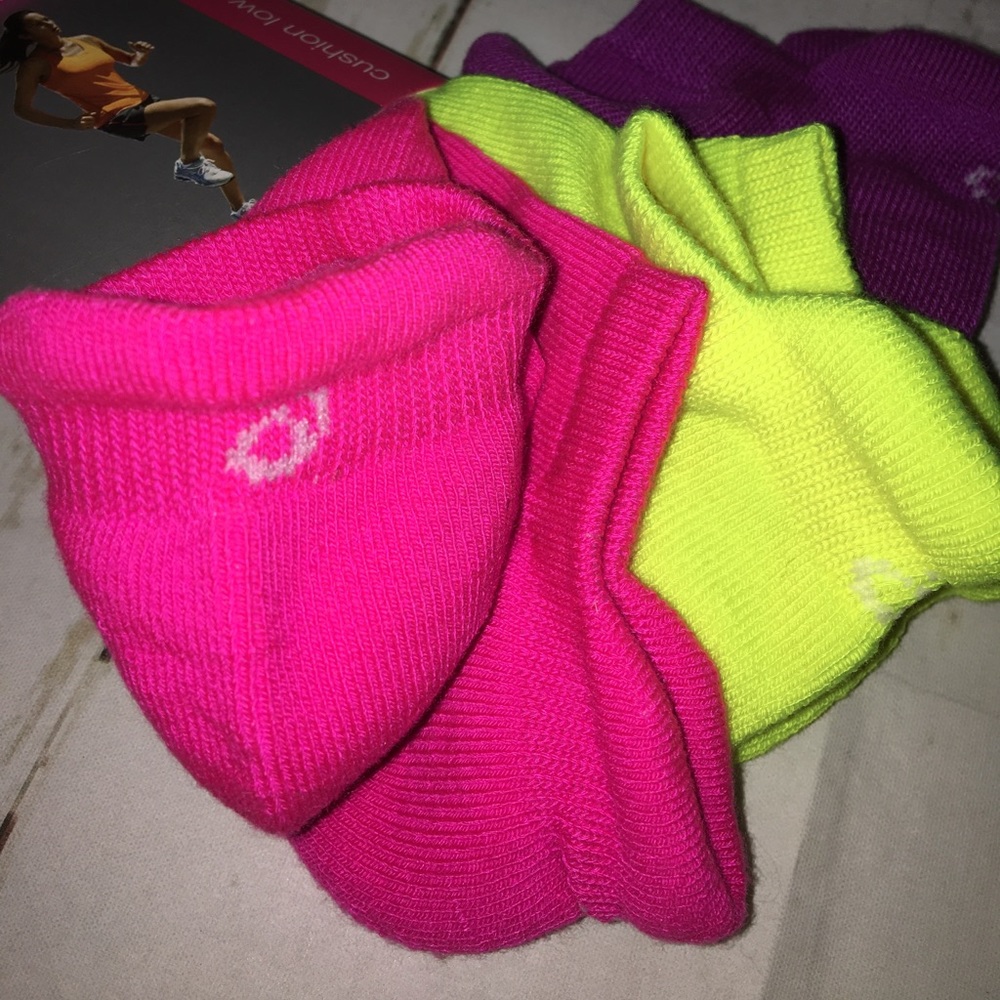 🆕Asics Women's Cushion Low Cut Socks 6 Pairs - Picture 7 of 8