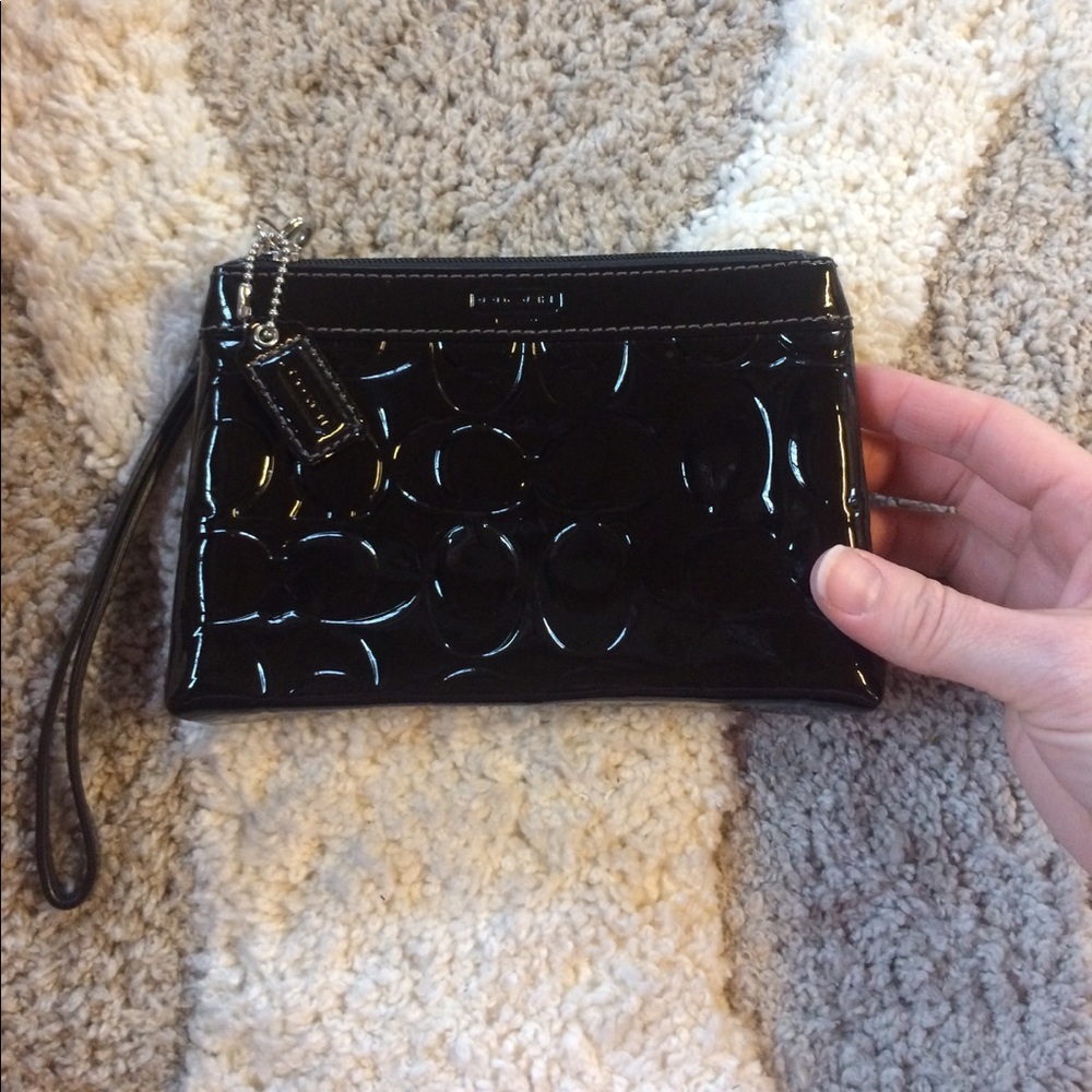 Black Patent leather Coach logo clutch