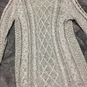 Aeropostale cable knit sweater - great condition