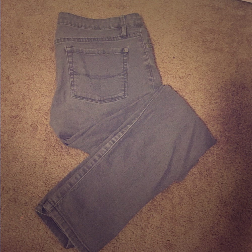 Grey skinny jeans