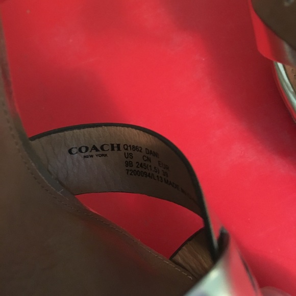 Coach heels 👠 - Picture 5 of 5