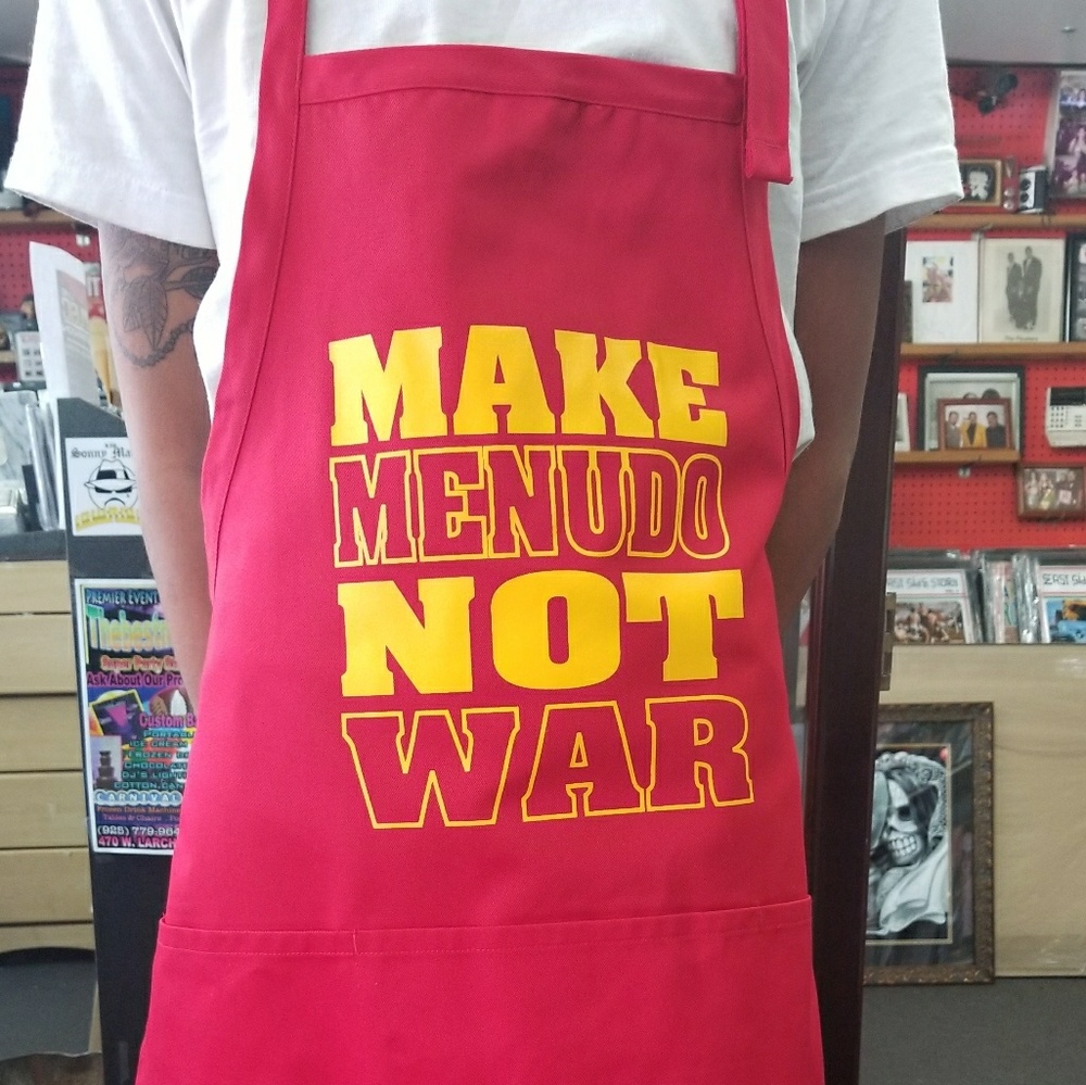 Aprons - Picture 2 of 2