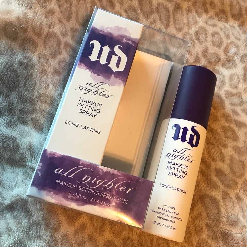 💚SOLD💚 Urban Decay setting spray