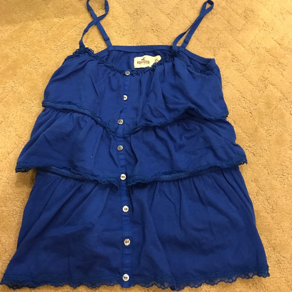 Hollister top