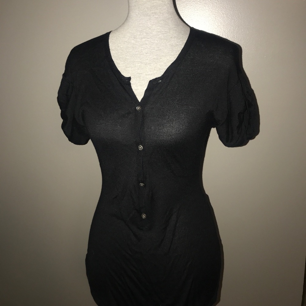 Theory Black Top