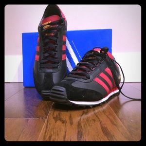 Adidas Nite Joggers.