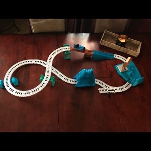 thomas snowy mountain rescue