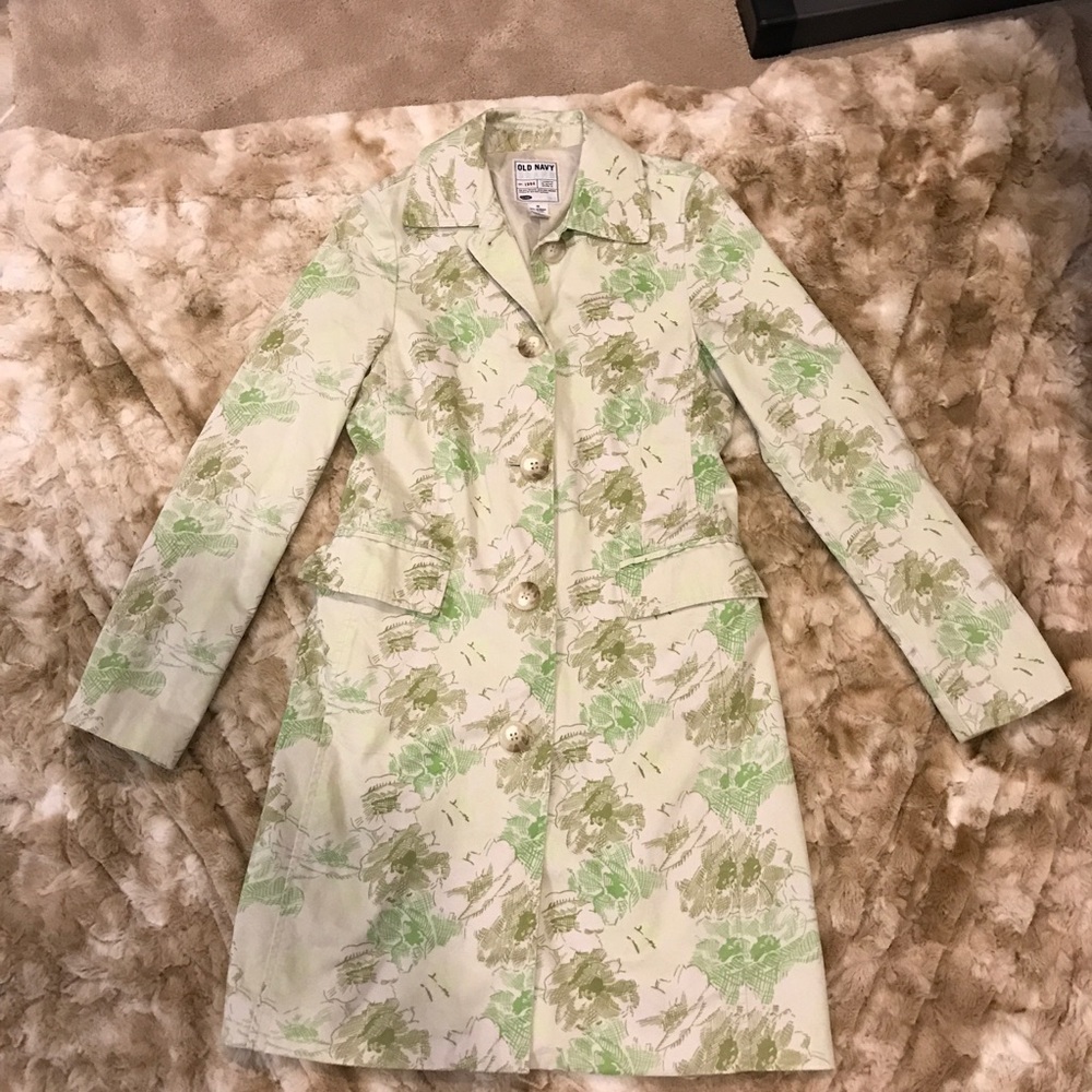 Cute OLd Navy Green Floral coat - size XS