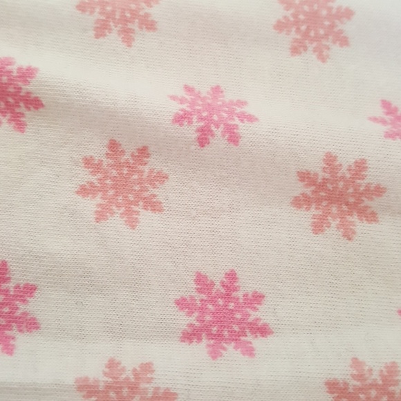 BUNDLED 4 for $10 Peppa Pig Christmas Shirt - Picture 7 of 7