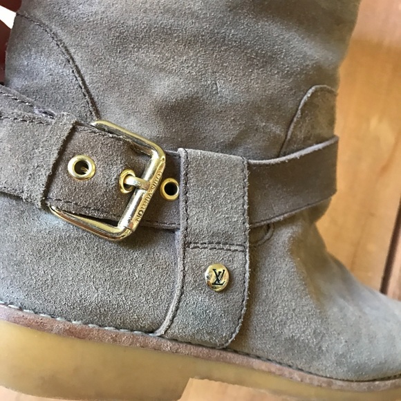 Cute brown fur boots 👢 - Picture 4 of 4