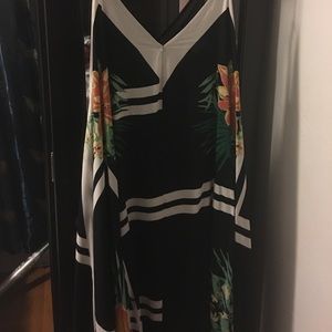 Flying Tomato, high-low tropical dress