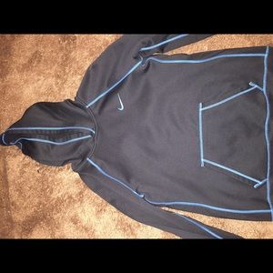 Nike therma-fit hoodie