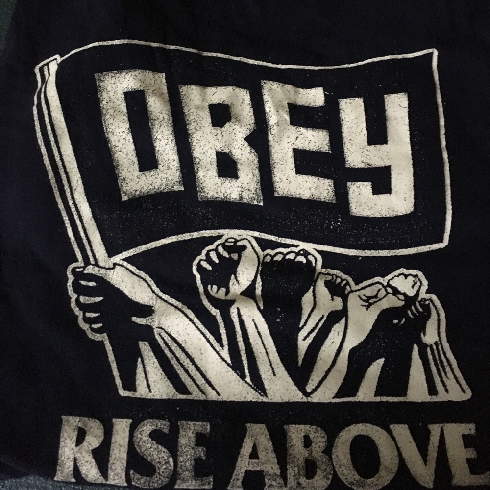 Obey tee shirt