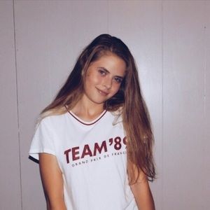 Meet your Posher, Maddie