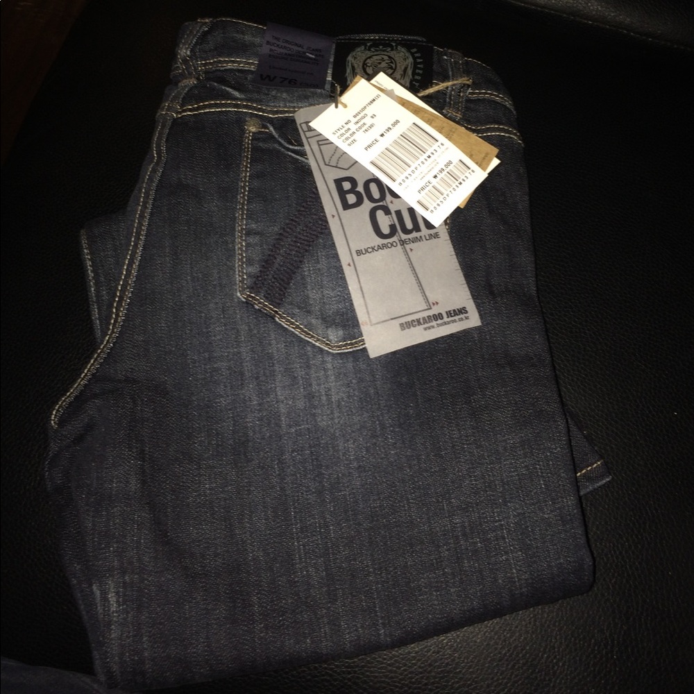 Buckaroo boot cut jeans Nwt sz 30