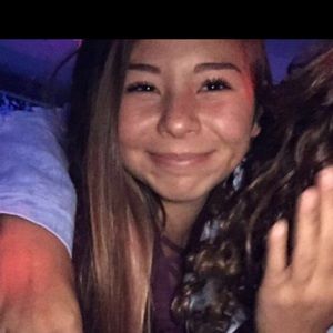 Meet your Posher, Mina