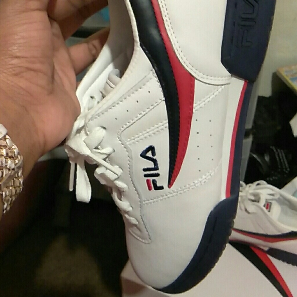 Shoes - Picture 2 of 3