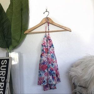 Behind the neck colorful top