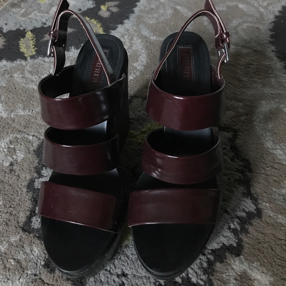 Burgundy platforms