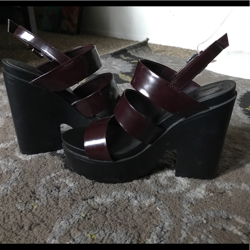 Burgundy platforms - Picture 2 of 2