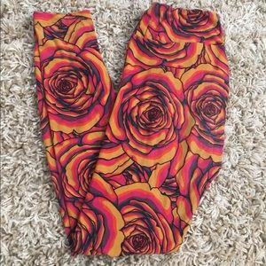 Lularoe Rose leggings