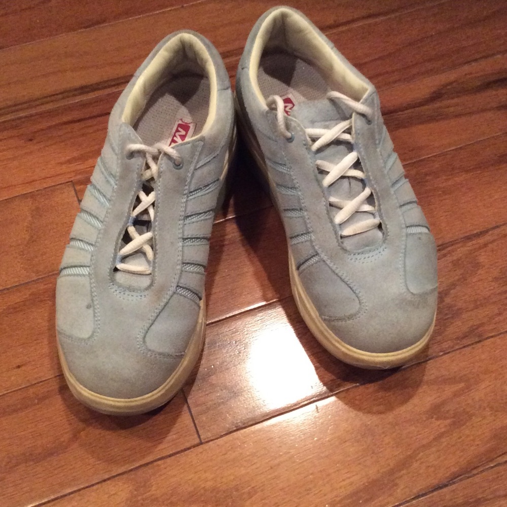 Genuine MBT Walking Shoes, Baby Blue Suede Size 7