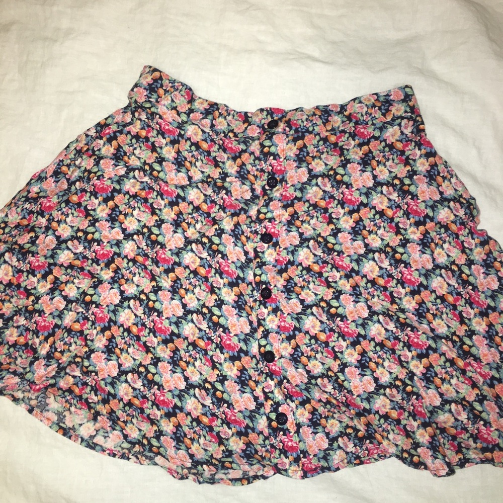 High waisted floral skirt