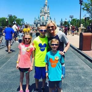 Meet your Posher, Brooke