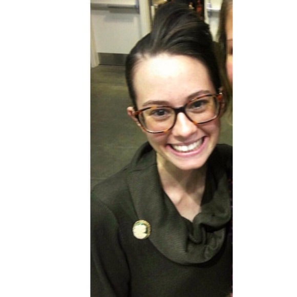 FREE shipping on all offers made and bundles for the next 35MINS!!!ππ»ππ» - Picture 2 of 2