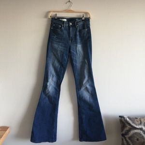 Gap - Resolution Skinny Flare - 27R